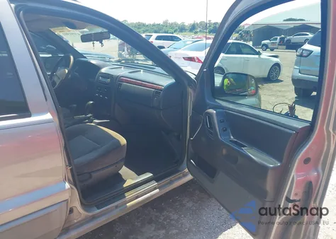 2000 Jeep Grand Cherokee Laredo from USA, damaged, VIN 1J4GW48S5YC333521